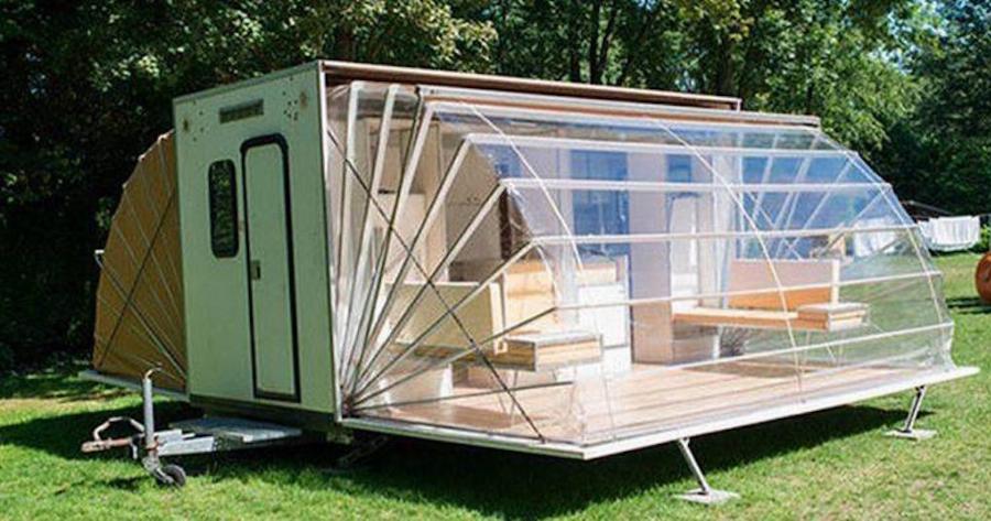 Κοστίζει λιγότερο από αυτοκίνητο, το παίρνεις μαζί σου διακοπές όπου θες και μέσα είναι καλύτερο από 5* ξενοδοχείο