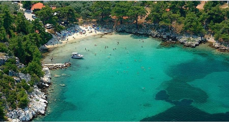 Σαλιάρα: Ώρα για βουτιά στην παραλία διαμάντι της Θάσου