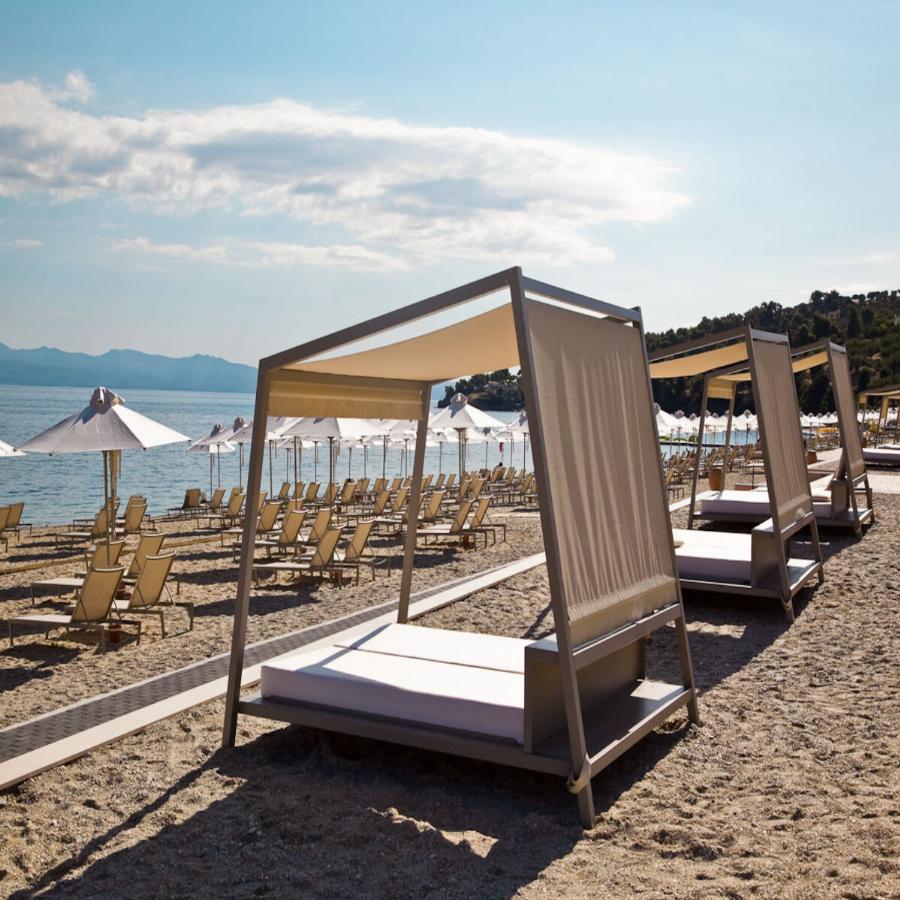 Miraggio: Το μεγαλύτερο και πιο πολυτελές ξενοδοχείο στην Ελλάδα κόστισε 120 Εκατομμύρια Ευρώ. (Εικόνες)