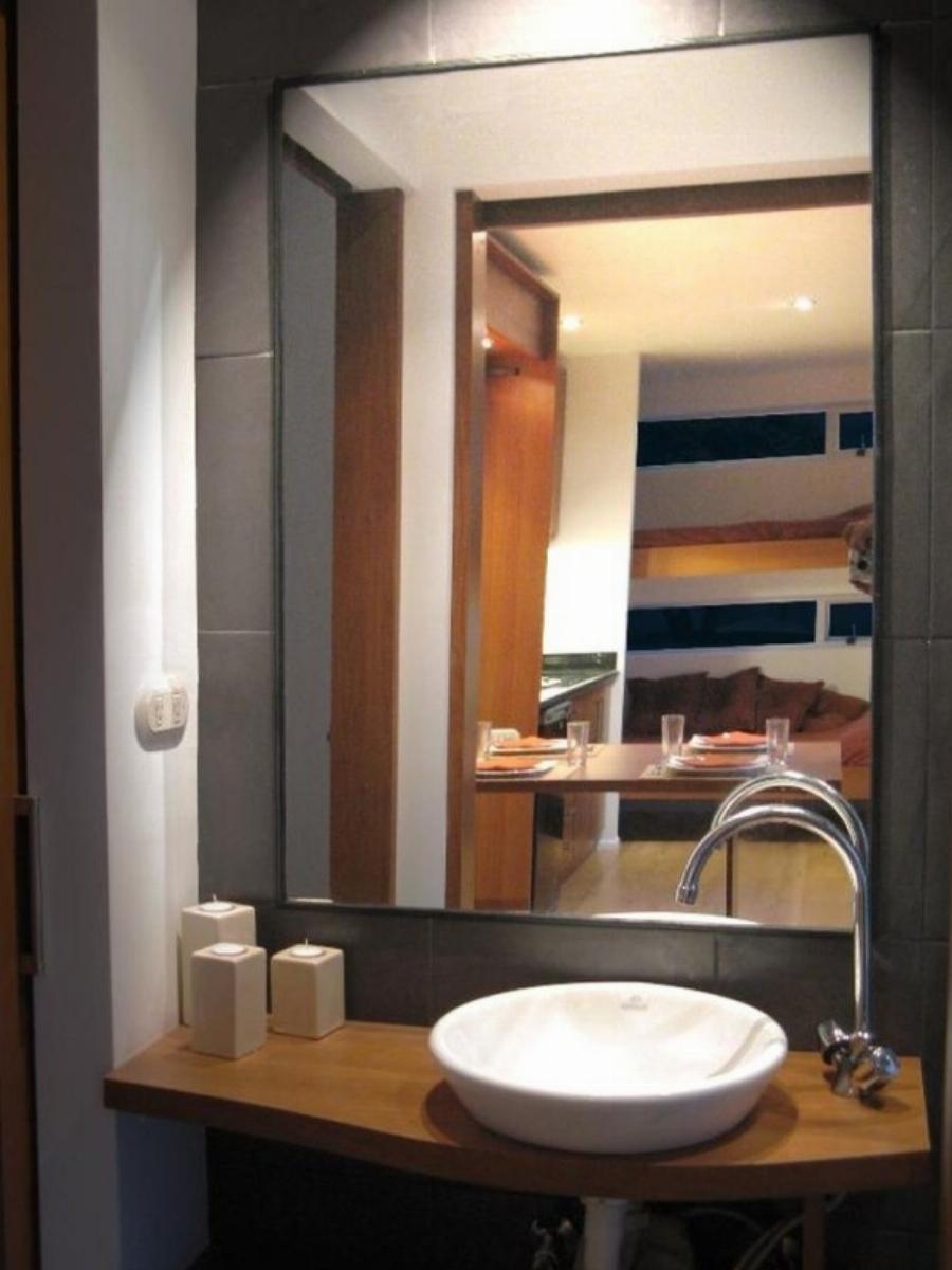 Στο στήνουν σε 4 μέρες, είναι 16 τμ, χωράει άνετα μια οικογένεια και κοστίζει λιγότερο από αυτοκίνητο