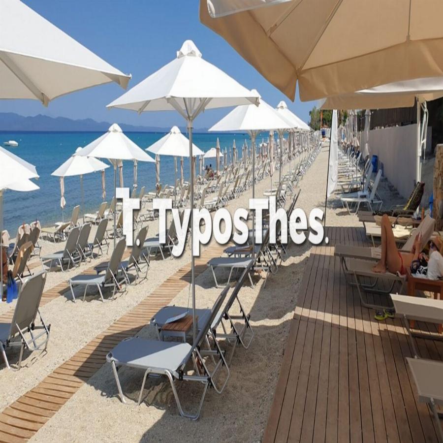 Χαλκιδική: Άδειες ξαπλώστρες και αγνώριστες παραλίες με εικόνες που δεν ξαναείδα – Λουκέτα σε ξενοδοχεία