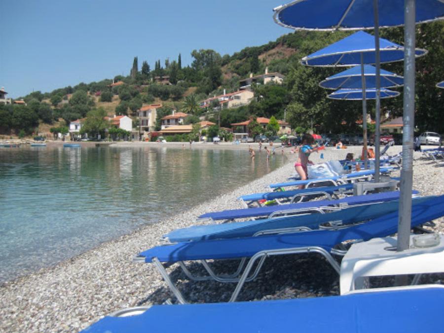 Το καλοκαίρι μόλις ξεκίνησε εδώ: 30” από την Πάτρα, τα ωραιότερα νερά της Δ.Ελλάδας και μπάτζετ 20 ευρώ