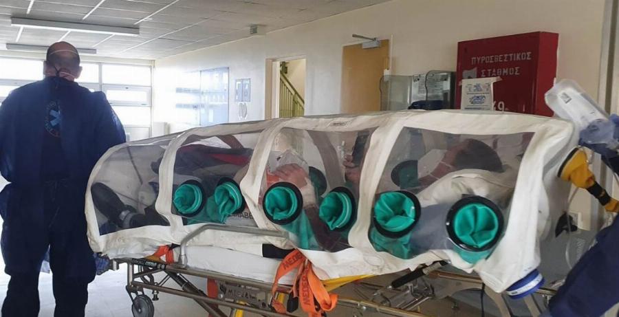 Κορονοϊός Κρήτη: Ανήλικο αγόρι μεταφέρθηκε στην Κρήτη εσπευσμένα μέσα σε ειδική κάψουλα – Όλες οι λεπτομέρειες