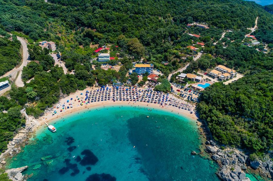 Οι 7 καλύτεροι προορισμοί για οικονομικές διακοπές τέλος Αύγουστου μόνο για οικογένειες