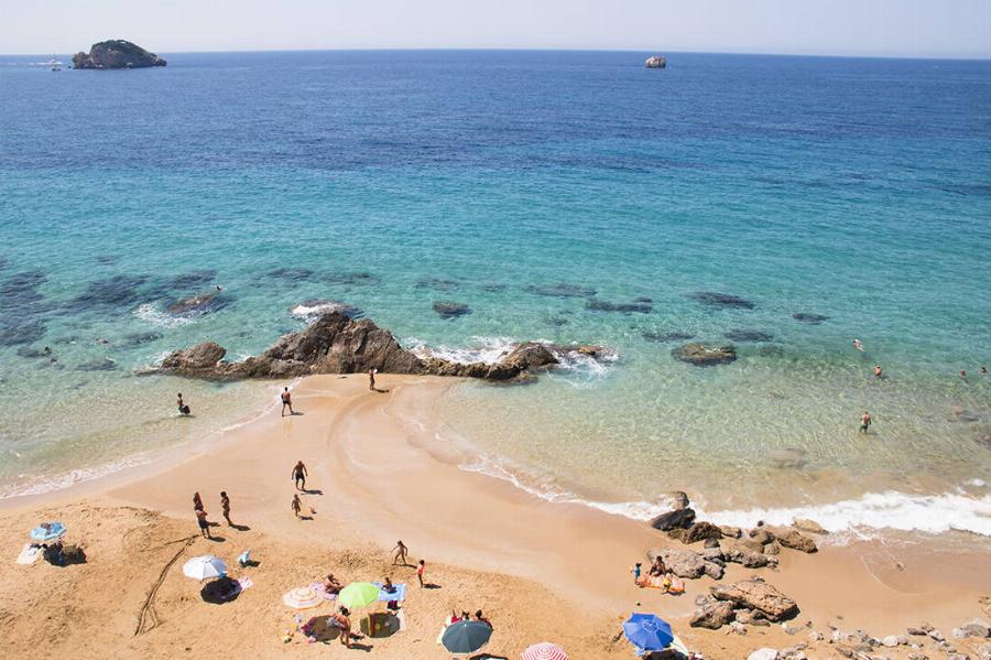 Οι 7 καλύτεροι προορισμοί για οικονομικές διακοπές τέλος Αύγουστου μόνο για οικογένειες