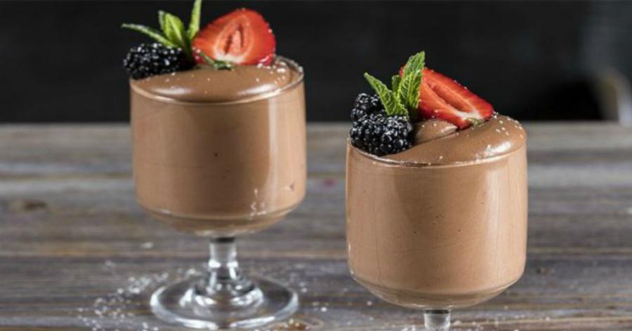 Γρήγορη μους σοκολάτας: Αν θέλετε συνταγή για γρήγορο γλυκό τότε πρέπει να φτιάξετε αυτό