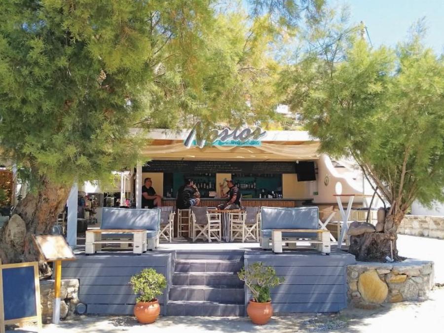 Άδειος παράδεισος: Τραγικές εικόνες που προκαλούν στεναχώρια – Ο αντίκτυπος των μέτρων ερήμωσε νησί που έσφυζε από πάρτι