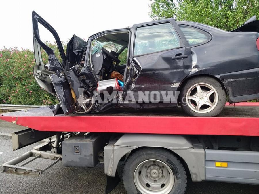 Στυλίδα θανατηφόρο τροχαίο: Νεκρή μία 55χρονη μετά από σύγκρουση με νταλίκα