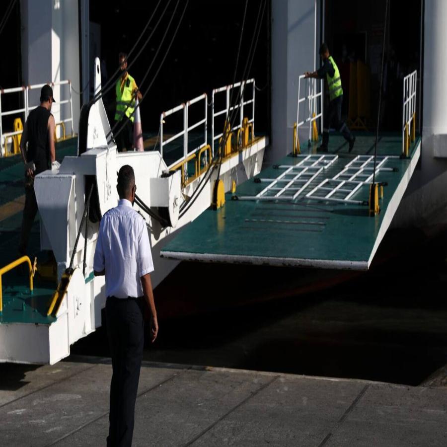 24χρονη με κορονοϊό: “Ζητώ συγγνώμη που ταξίδεψα στη Σαντορίνη – Ήθελα να ξεσκάσω”