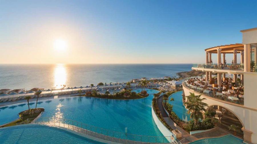 Σε αυτό το νησί ευτυχώς ο κορονοϊός δεν επηρέασε τα 5άστερα ξενοδοχεία – Εν μέσω πανδημίας λειτουργούσε το 70%