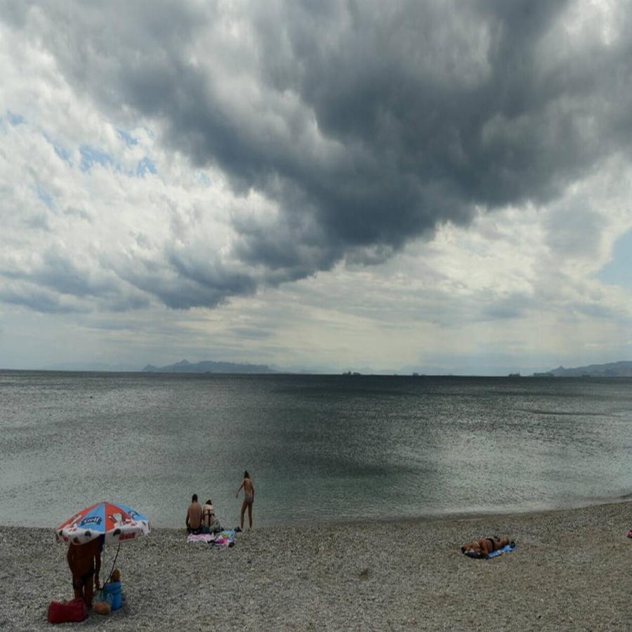 Καιρός σήμερα 26/8: Βροχές από το απόγευμα και μετά – Σε ποιες περιοχές θα έχουμε έντονα, ακραία φαινόμενα