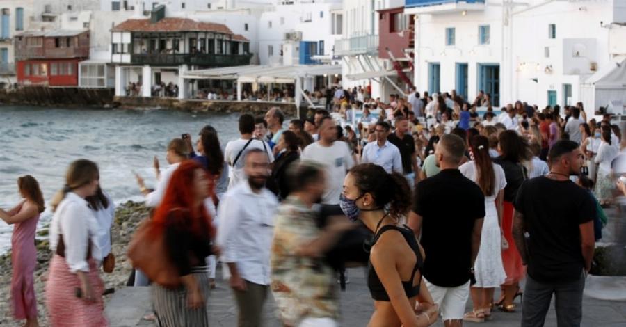 Μύκονος κορονοϊός: Τρομερή προσπάθεια ώστε να εντοπιστούν οι 400 καλεσμένοι του πάρτι – Τι θα συμβεί αν δεν τους εντοπίσουν