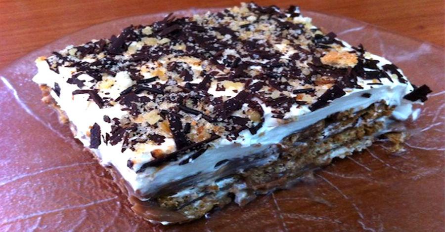 Θεϊκό μπισκοτογλυκό σαν τούρτα που μπορεί να το φτιάξει ακόμα και αρχάριος