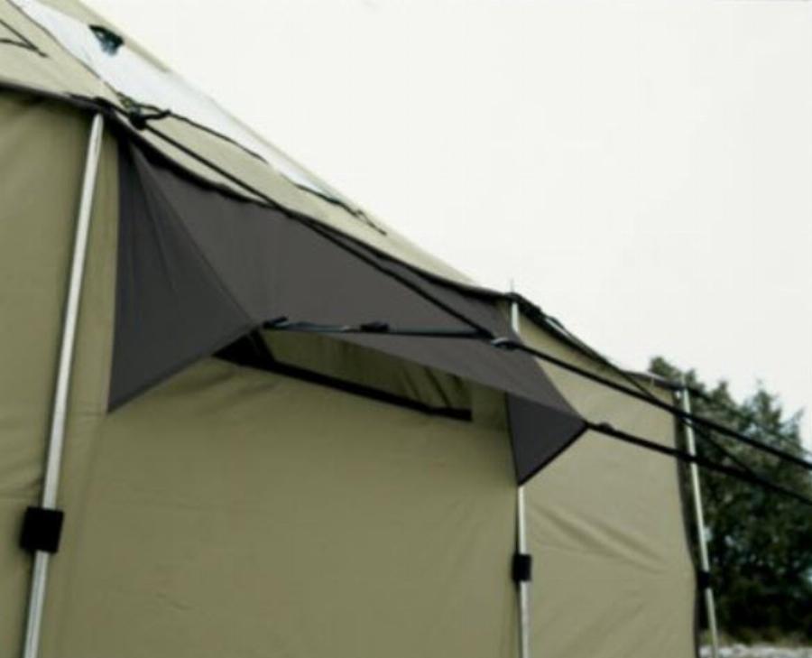 Σκηνή έπαυλη: Ουρές στα καταστήματα για τη σκηνή που χωράει 11 κρεβάτια, ζυγίζει 57 κιλά και κοστίζει μόνο 1.400 ευρώ