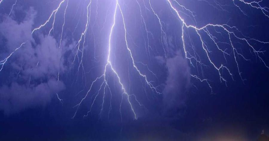 Κακοκαιρία Θάλεια: Φθινοπωρινός καιρός την Πέμπτη – Έρχονται βροχές και καταιγίδες