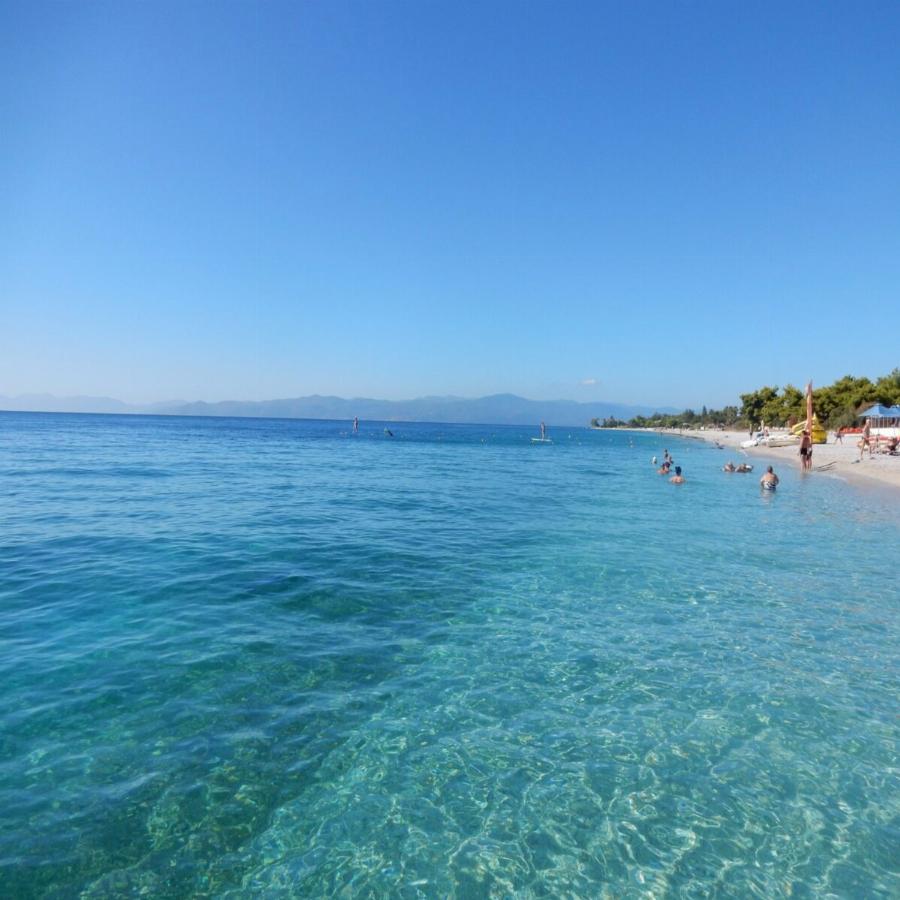 Και όμως η Κινέτα έχει 4* ξενοδοχείο που μπορείς να μείνεις με λιγότερα από 65€ και με φαγητό και ποτό δωρεάν