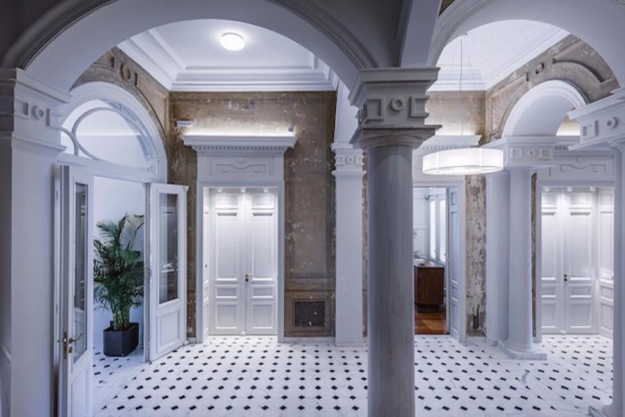 Ξενοδοχείο Πάτρα: Το ξενοδοχείο Bold Type αλλάζει την αισθητική της πλατείας Γεωργίου στην Πάτρα