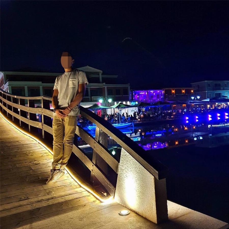 Πρέβεζα θανατηφόρο τροχαίο: Αυτά είναι τα τρία νέα παιδιά και ο ηλικιωμένος που έχασαν τη ζωή τους στην άσφαλτο