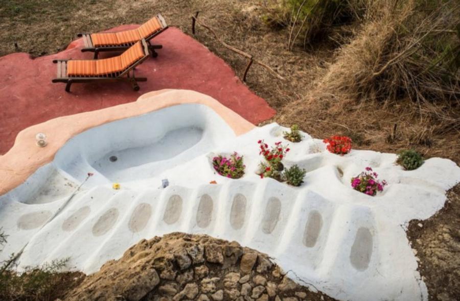 Αμαλιάδα δεντρόσπιτο: Ζευγάρι έφτιαξε το ομορφότερο δεντρόσπιτο της Ελλάδας – Υπέροχες φωτογραφίες