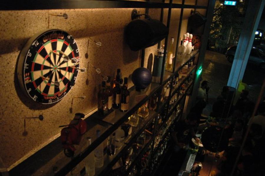 Τα 5 καλύτερα μπαράκια για φλερτ στην Αθήνα που θα επισκεφθούμε αμέσως μόλις λήξει η καραντίνα