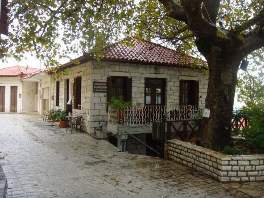 Άλπεις της Ελλάδας: 10 πανέμορφα στολίδια της ορεινής Ελλάδας που πρέπει να επισκεφτείς φέτος με το αυτοκίνητο