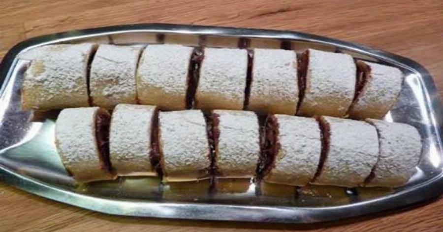 Ρολό με μερέντα: Εύκολο γλυκό με μερέντα ή και με μαρμελάδα