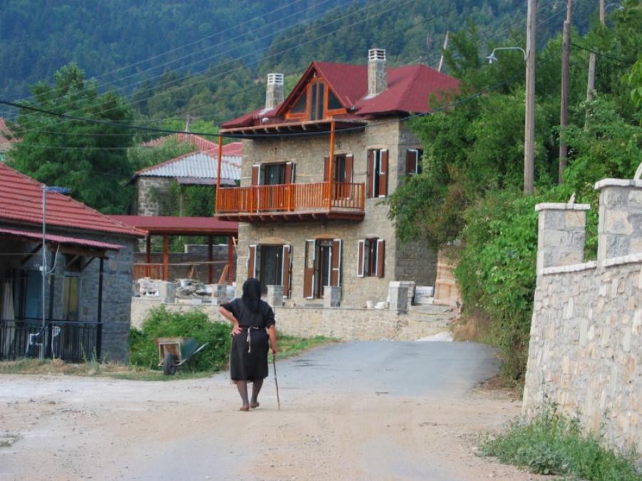 Tέσσερα χωριά για μαγικά Σαββατοκύριακα το Σεπτέμβριο σε υπέροχους φθινοπωρινούς προορισμούς