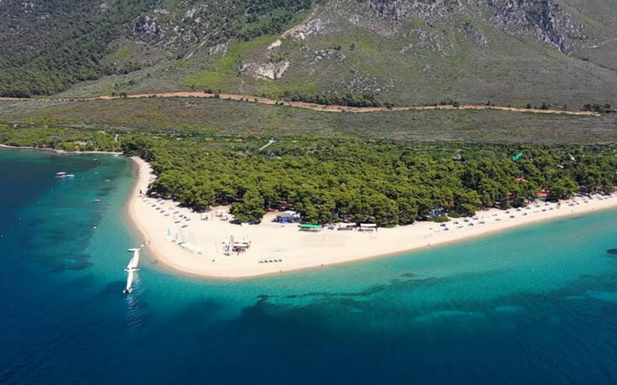 Πέντε υπέροχες παραλίες στην Εύβοια για να παρατείνετε λίγο ακόμα το καλοκαίρι τα επόμενα Σαββατοκύριακά σας