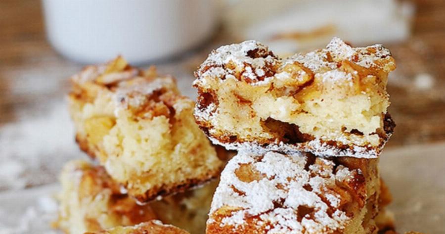 Κέικ μήλου με μέλι και κανέλα με λίγα υλικά, έτοιμο σε λίγα λεπτά