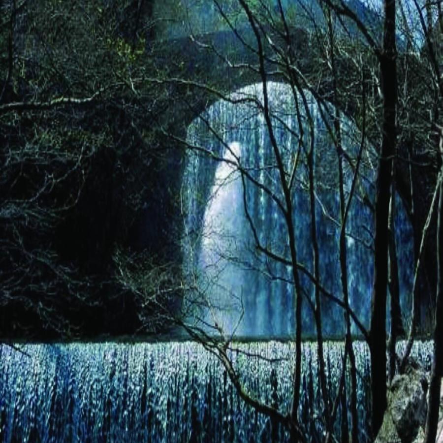 Νεραϊδοχώρι: Το παραμυθένιο χωριό των Τρικάλων που ντύνεται στα λευκά, και μυρίζει ολόκληρο τζάκι και κάστανο