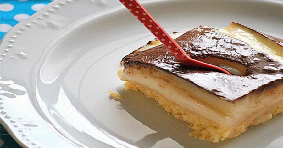 Κωκ στο ταψί: Πανεύκολη συνταγή για αρχάριους με 5 μόλις 5 ευρώ