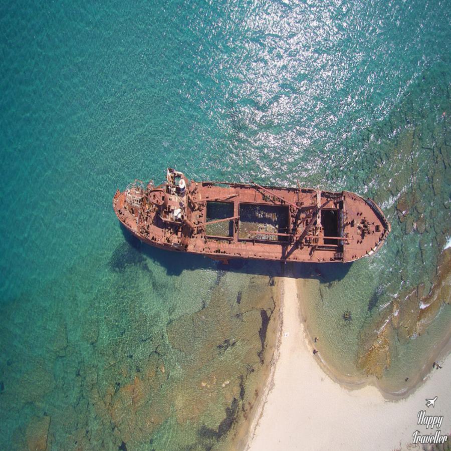 Ναυάγιο στο Γύθειο: Το πλόιο φάντασμα του Δημητρίου το οποίο καθηλώνει όποιον το δει με την απίστευτη ιστορία του