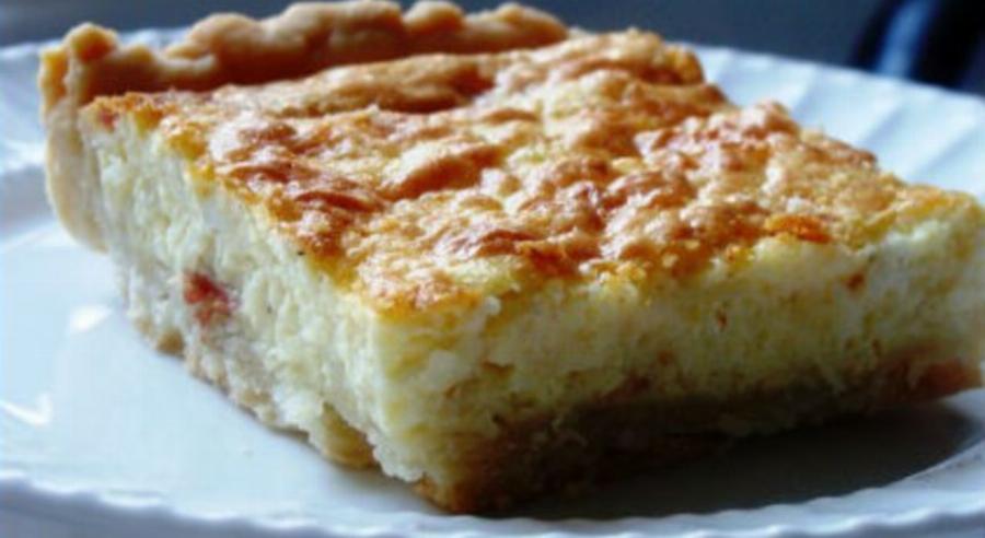 Τυρόπιτα με γιαούρτι χωρίς φύλλο: Έτοιμη σε 45 λεπτά και για τον πιο αρχάριο