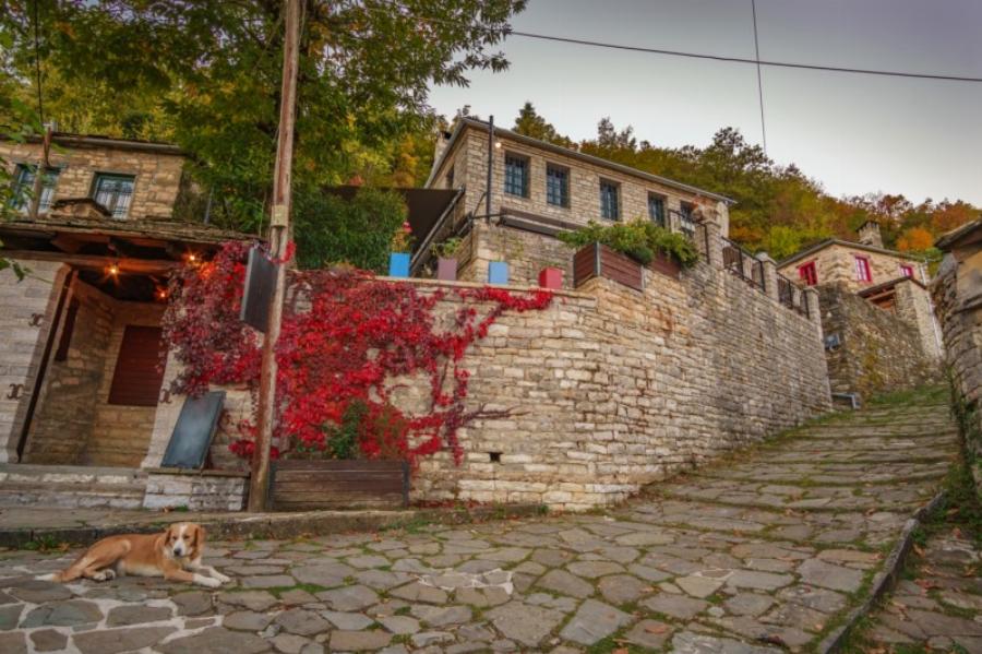 Tέσσερα χωριά για μαγικά Σαββατοκύριακα το Σεπτέμβριο σε υπέροχους φθινοπωρινούς προορισμούς