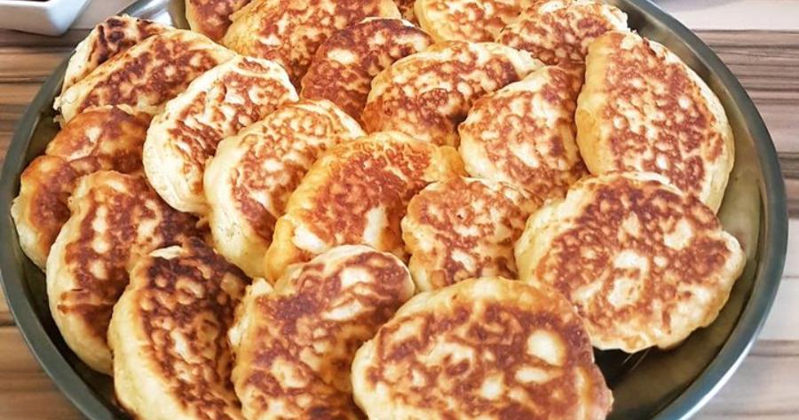 Τηγανίτες με γιαούρτι στο τσακ μπαμ : Το πιο γρήγορο γλυκό που φτιάξατε ποτέ