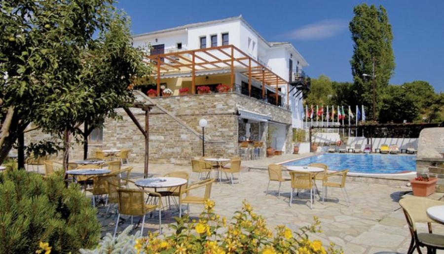 Πορταριά Πηλίου προσφορά: Τετράστερο ξενοδοχείο με κάτω από 30 ευρώ το άτομο για να περάσεις αξέχαστο Φθινόπωρο