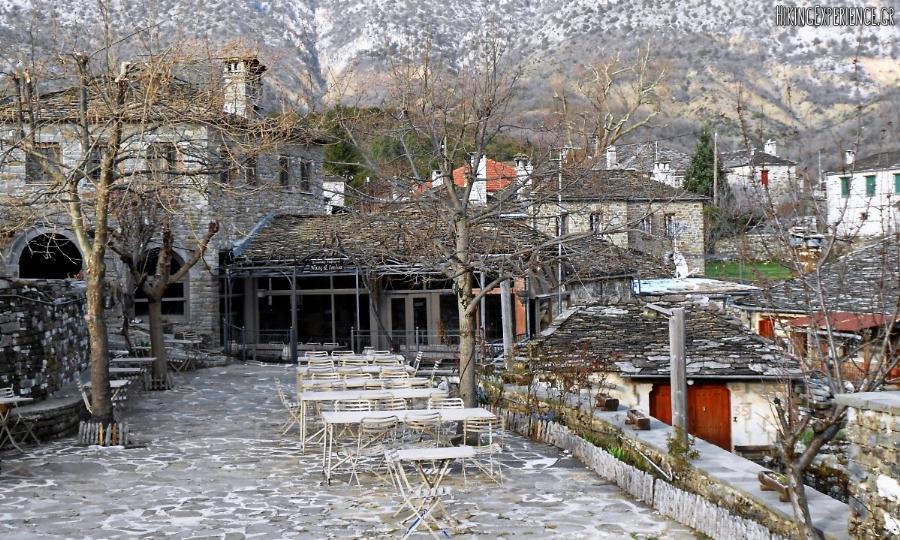 Φτάνεις σε 5 ώρες, μένεις με 25 ευρώ τη μέρα το άτομο και η ομορφιά του τοπίου δεν συγκρίνεται με κανένα μέρος της Ελλάδας