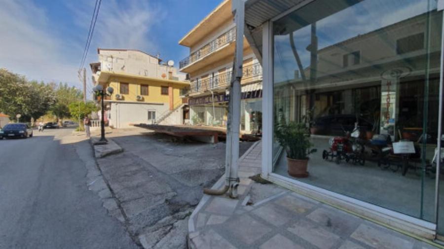 Σεισμός Σάμος: Οι πρώτες εικόνες καταστροφής μετά το σεισμό 6,7 ρίχτερ στη Σάμο