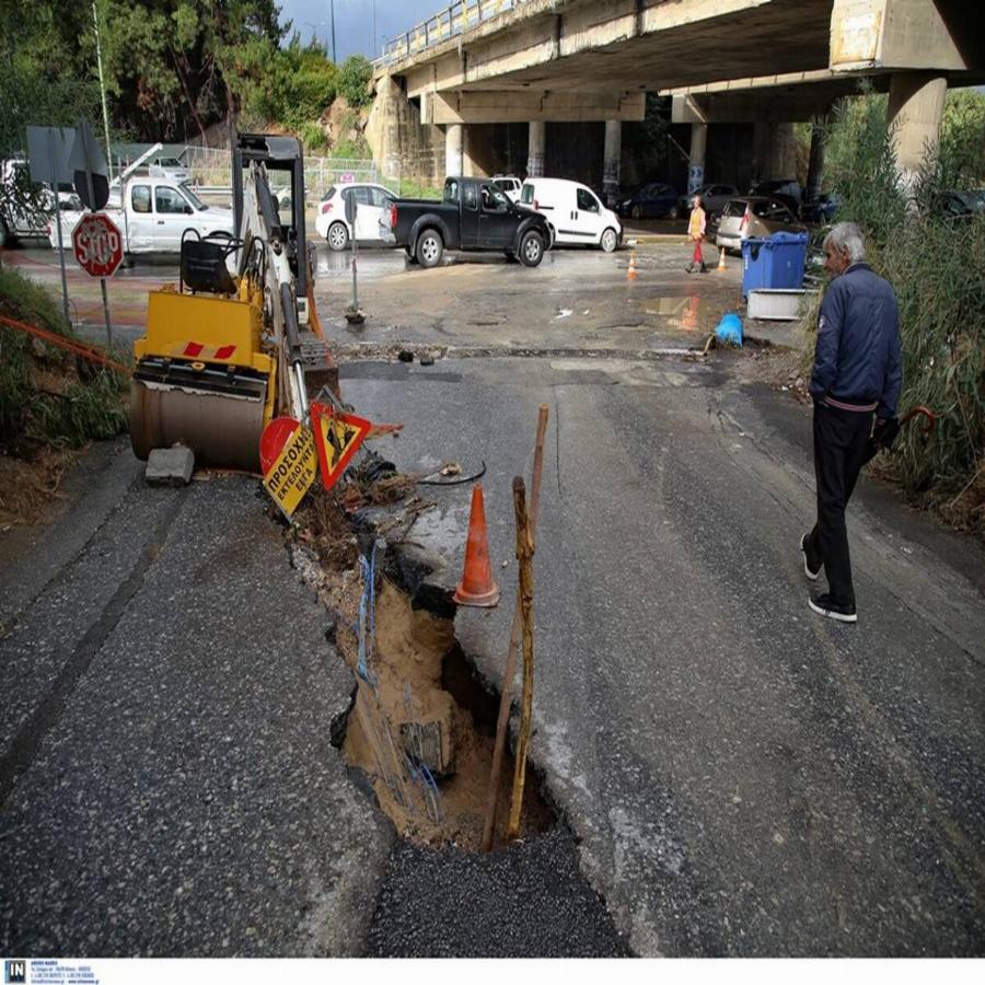 Κακοκαιρία Ηράκλειο: Εικόνες καταστροφής στην Κρήτη – Οι δρόμοι έχουν γίνει ποτάμια