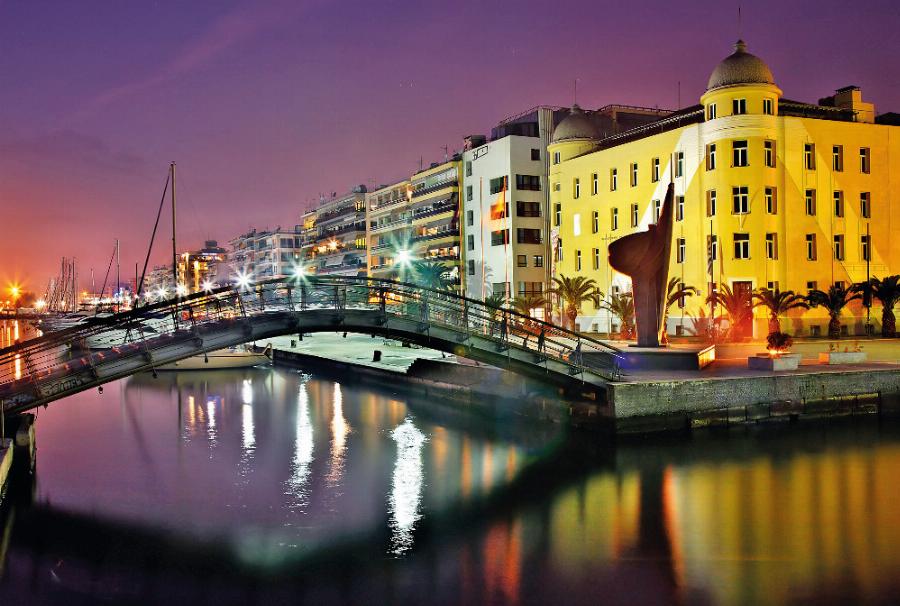 Βόλος 28η Οκτωβρίου: Προσφορά σε 5στερο ξενοδοχείο, με ημιδιατροφή και 2 παιδιά δωρεάν με κάτω από 50 ευρώ το άτομο τη μέρα