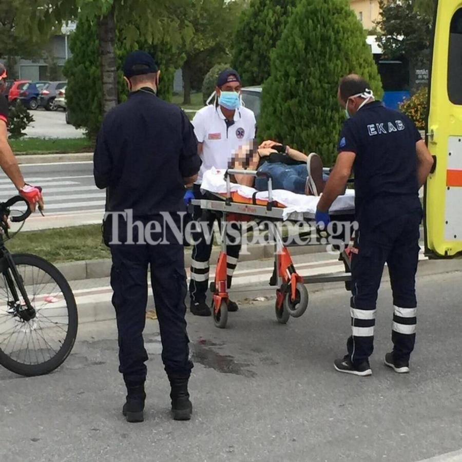 Βόλος 19χρονη: Παρασύρθηκε από φορτηγό στο κέντρο του Βόλου – Σοκαριστικές εικόνες από το σημείο