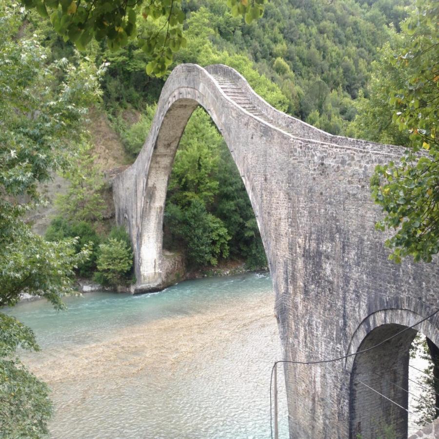 Αγνάντα: Γνωρίστε το εντυπωσιακό χωριό των Τζουμέρκων με τα εντυπωσιακά φυσικά τοπία και την απίστευτη ιστορία