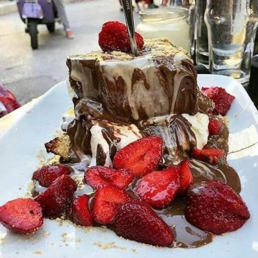 Μαγαζιά με γλυκά στην Αθήνα: Οι 3 γευστικότερες επιλογές που θα θες να φας γλυκό ξανά και ξανά αυτό το χειμώνα