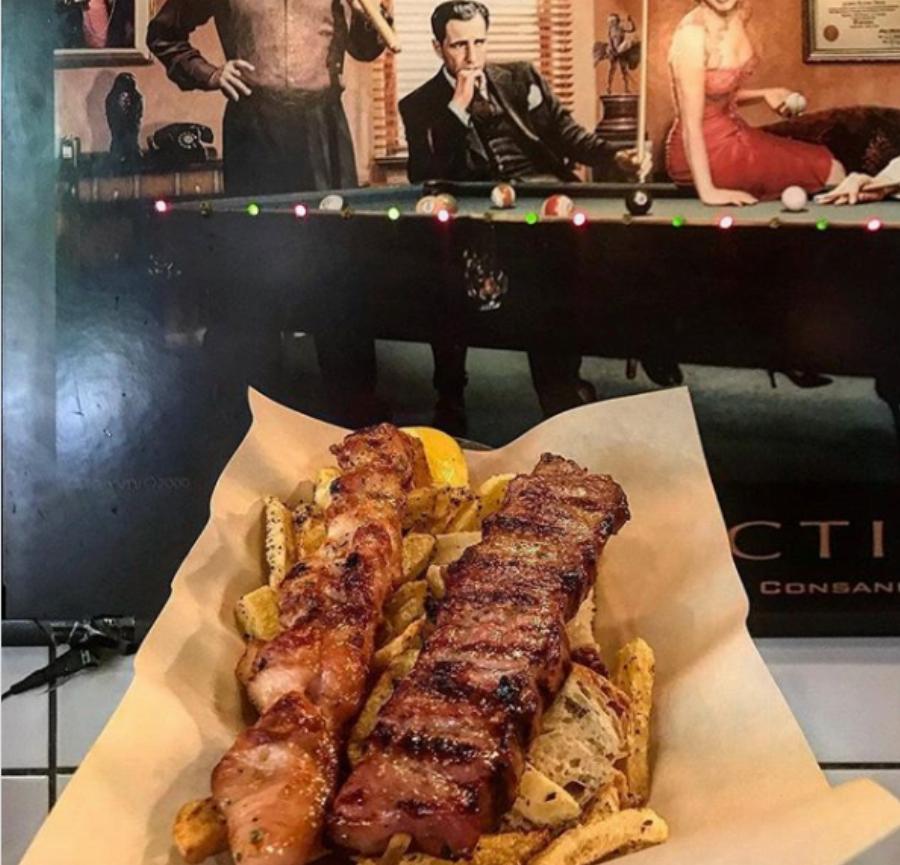 Τα πέντε καλύτερα μαγαζιά για να απολαύσεις τα καλύτερα σουβλάκια στην Αθήνα – Φθηνά και γευστικά όσο δεν φαντάζεσαι