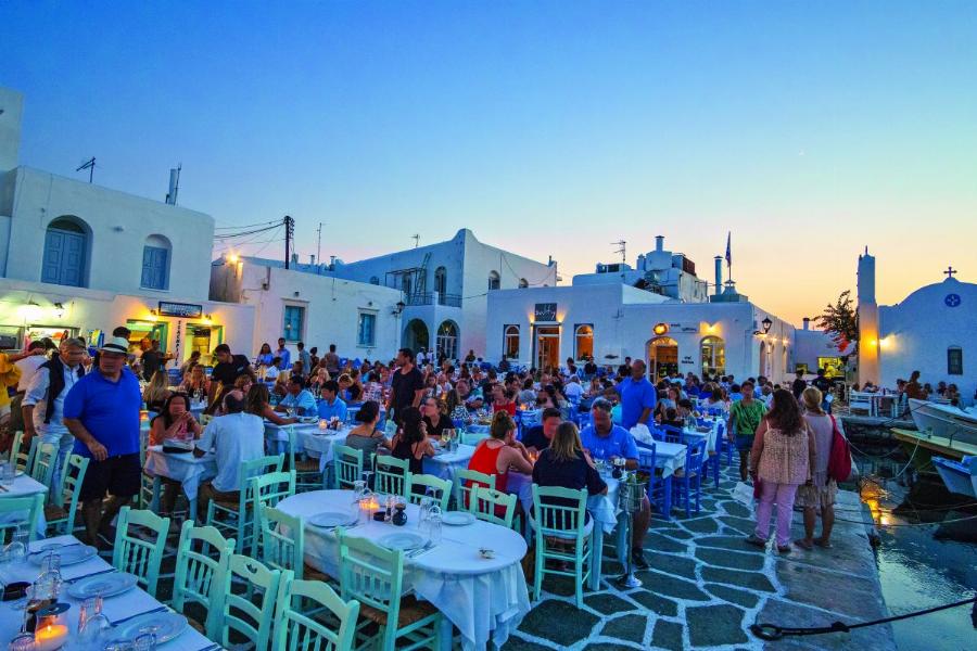 Πάρος διάκριση: Ανάμεσα στα 10 καλύτερα νησιά της Ευρώπης σύμφωνα με διεθνές περιοδικό