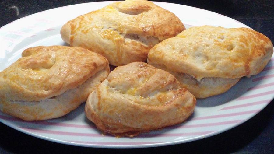 Τυροπιτάκια κουρού: Πιο αφράτα και γευστικά δεν έχετε δοκιμάσει