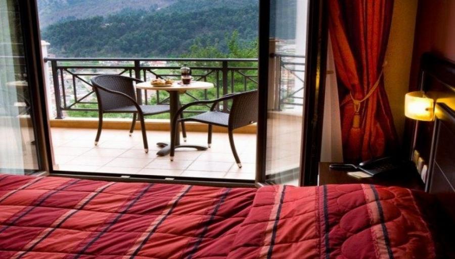 Προσφορά 28η Οκτωβρίου: 4* ξενοδοχείο στην Καρδίτσα, με ημιδιατροφή και δύο παιδιά δωρεάν, μόνο με 57 ευρώ το άτομο τη μέρα