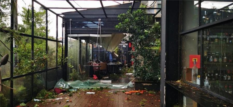 Καταιγίδα στην Αττική: Τεράστιες ζημιές στο Νέο Ηράκλειο – Φωτογραφίες και βίντεο από την καταστροφή