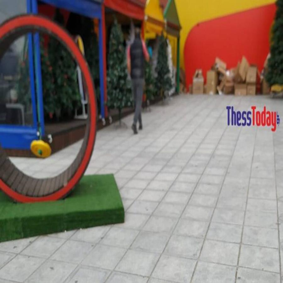 Κατερίνη: Σοκ με καταστήματα που άνοιξαν στην πόλη και έβαζαν κόσμο κρυφά από την πίσω πόρτα