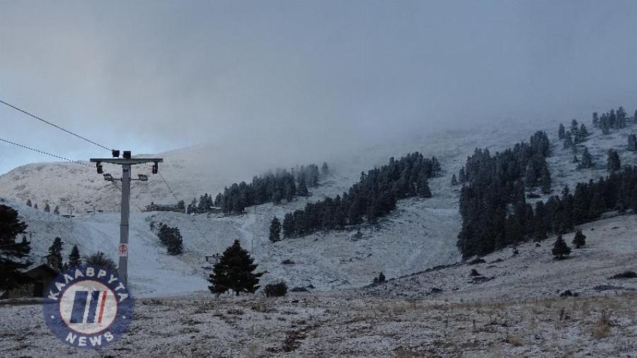 Καλάβρυτα χιόνια: Έπεσαν στον Χέλμο τα πρώτα χιόνια – Απίστευτες φωτογραφίες
